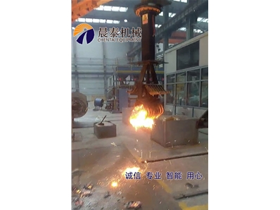 金屬熔煉撈渣機(jī)